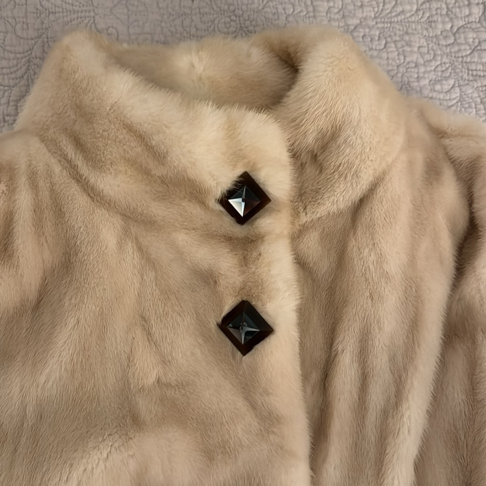 Rindi Fur Jacket (Italy) size M great condition
